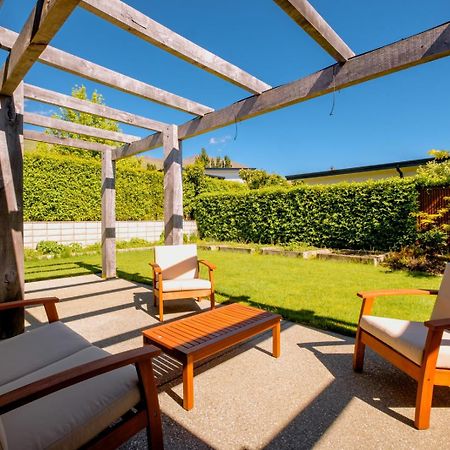 Roys Bay Lodge - Wanaka Holiday Home Bagian luar foto